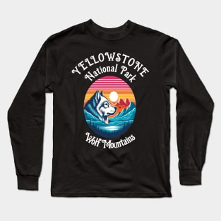 Majestic Wolf Gazing at Mountain Peaks Long Sleeve T-Shirt